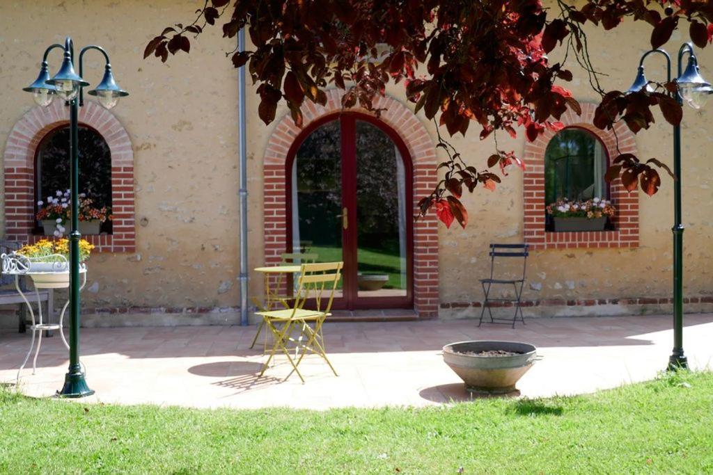 Le Clos Bener Yvré-lʼÉvêque Exteriör bild