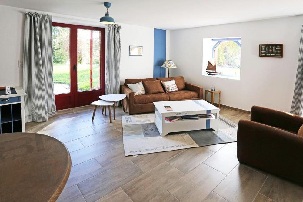 Le Clos Bener Yvré-lʼÉvêque Exteriör bild